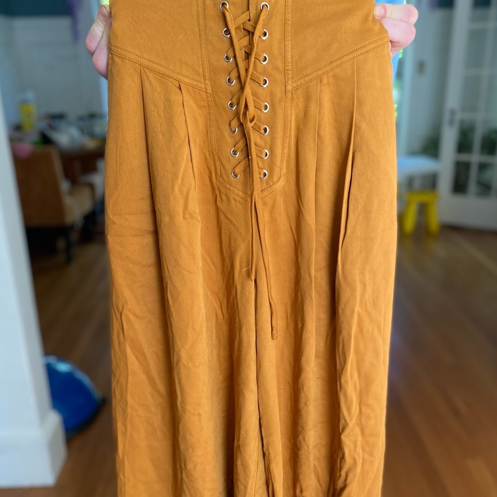 Amazing Lace up Flowy Pants!